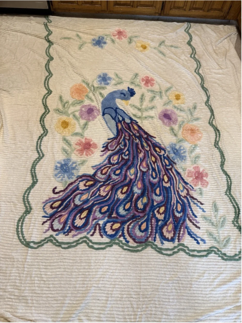 Vintage Peacock Chenille Queen/King Bedspread Blanket 85x100 Inches